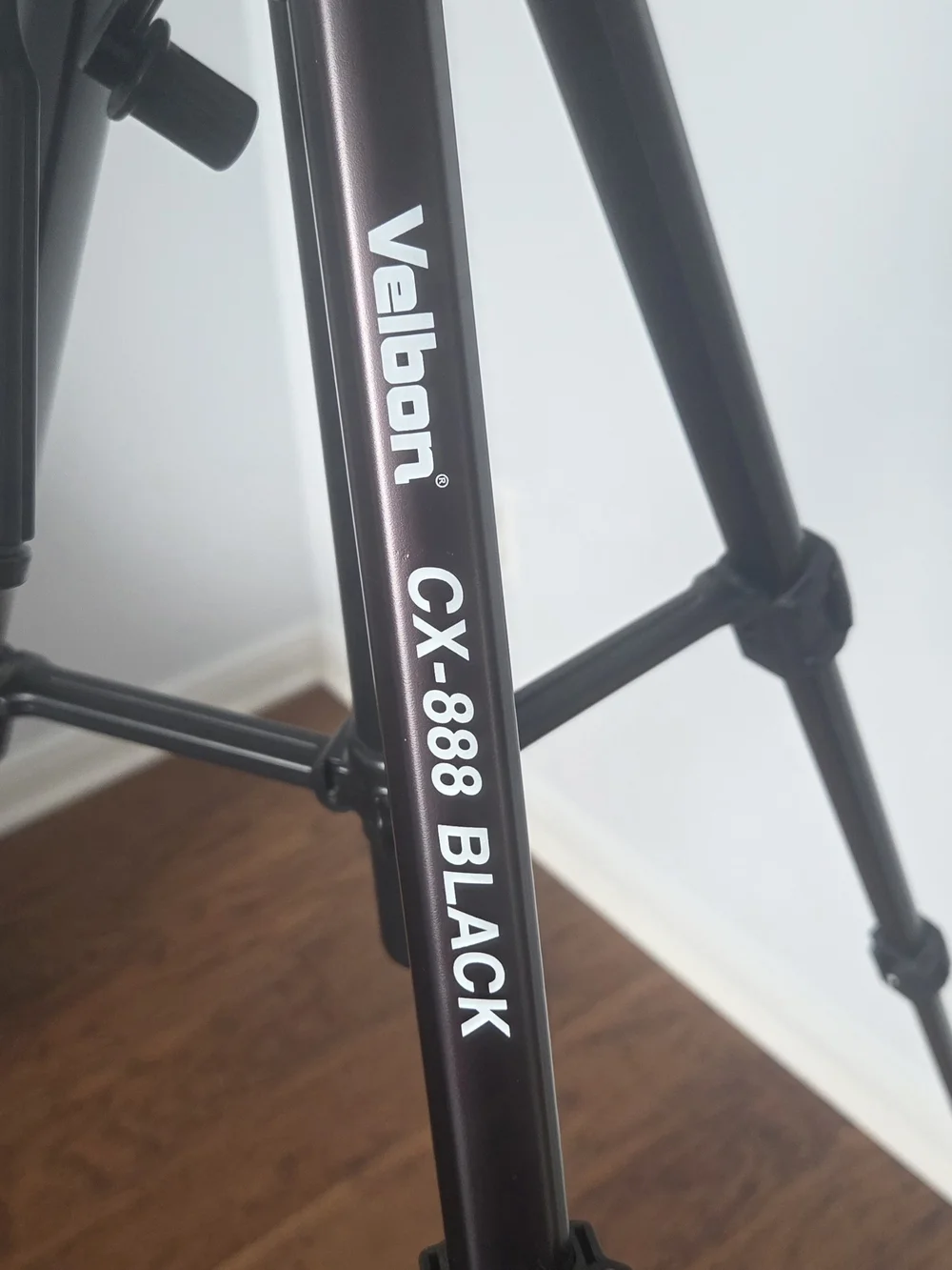 Velbon CX-888 Black Aluminum Camera Tripod.